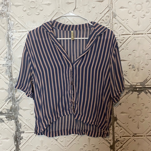 Aeropostale Other - Aeropostale LLD pinstripe button down pj top